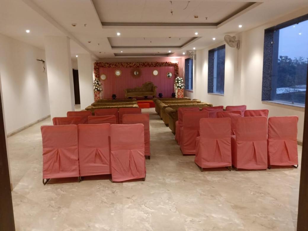 Sourav Park Inn Agra  Eksteriør billede